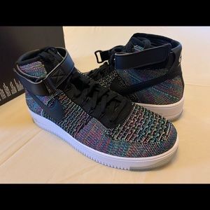NWT Nike AF1 Ultra Flyknit Mid